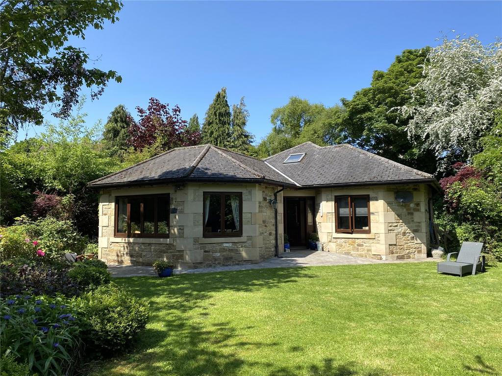 Leazes Lane, Hexham, Northumberland... 4 bed bungalow £650,000