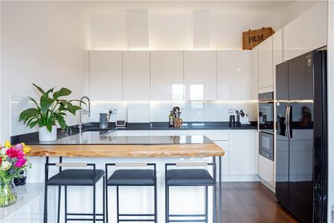 2 bedroom flat to rent, Butlers & Colonial Wharf, London, SE1