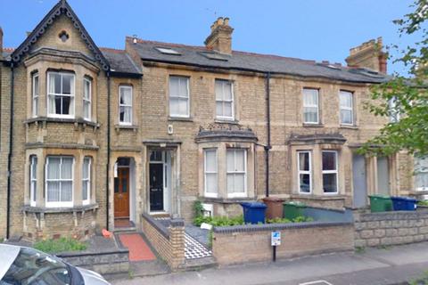 6 bedroom terraced house to rent, Southfield Road, East Oxford *HMO Property*