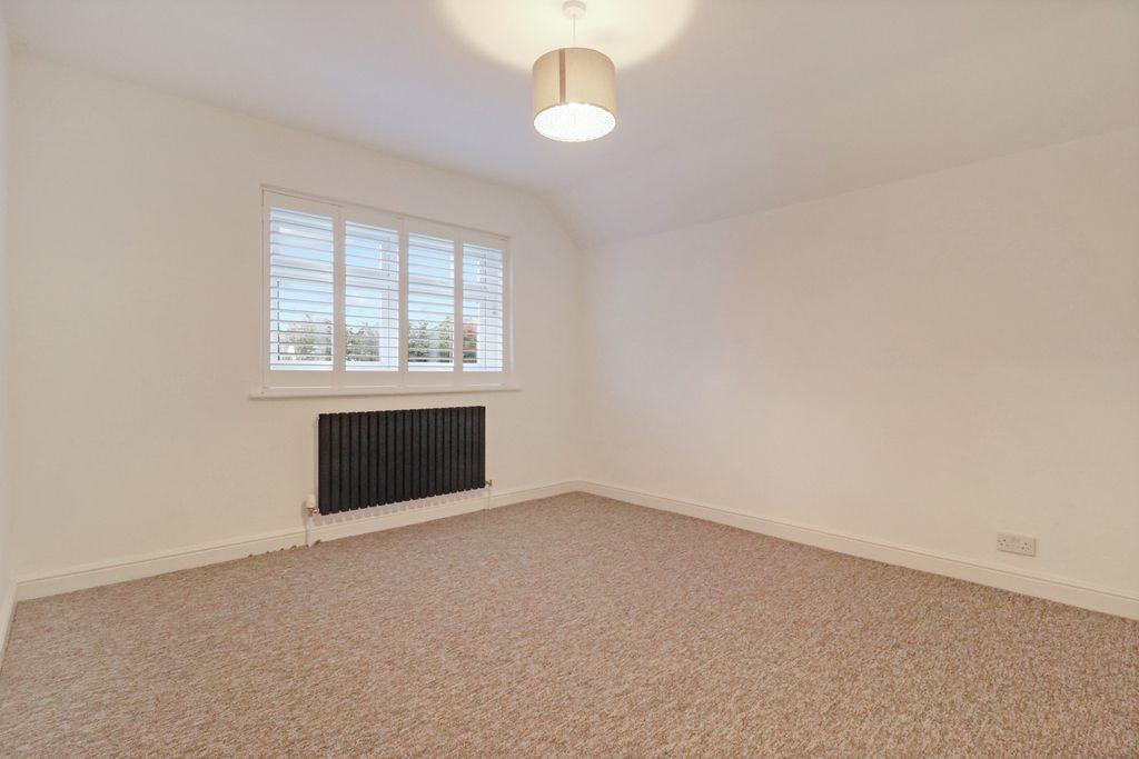 Bedroom 2 (Double)