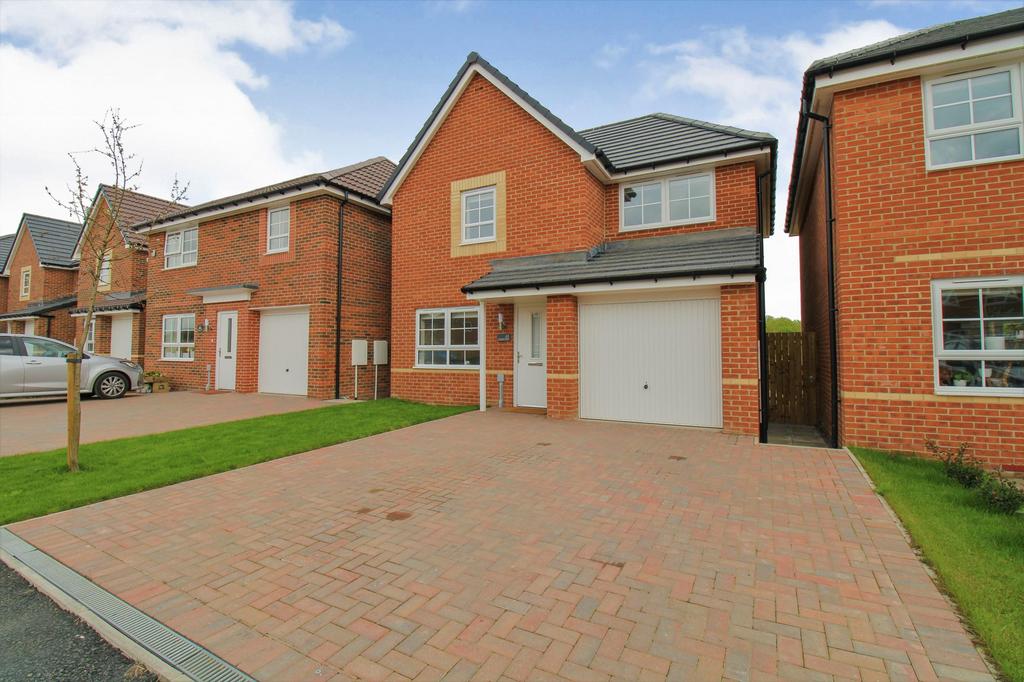 Bluebell Drive, Pegswood, Morpeth, Northumberland, NE61 6FS 3 bed