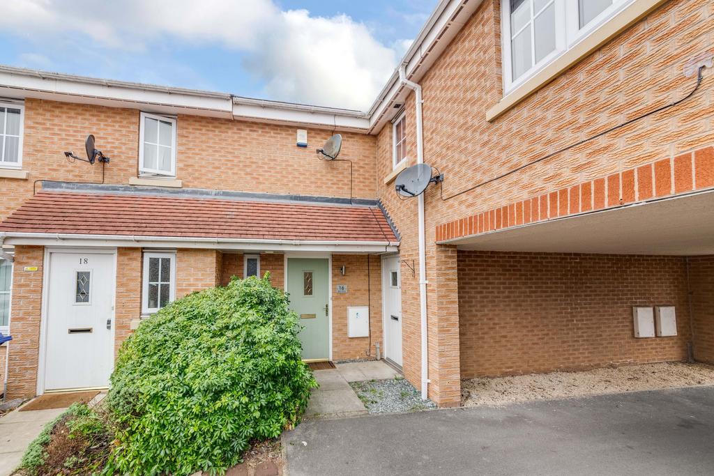 Harris Road, Armthorpe, DN3 2 bed terraced house for sale £125,000