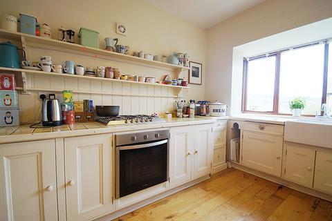 33a Springmeadow Lane, Uppermill, Oldham, OL3 6HW