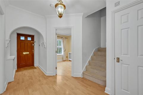 5 bedroom detached house to rent, Hayward Road, Thames Ditton, Surrey, KT7