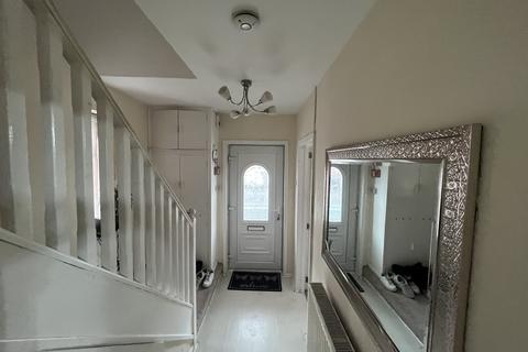 4 bedroom semi-detached house for sale - , M8
