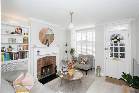 54 Oxhey Avenue, Watford, WD19 4HG