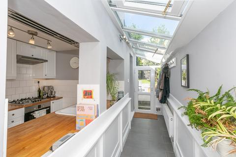 54 Oxhey Avenue, Watford, WD19 4HG