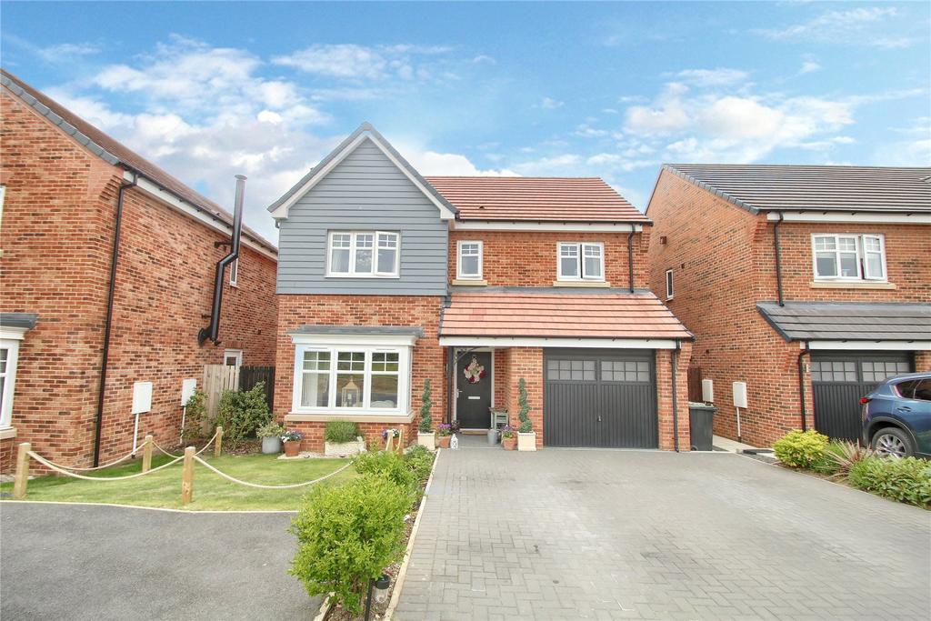 Goosepool Way, Middleton St. 4 bed detached house £330,000