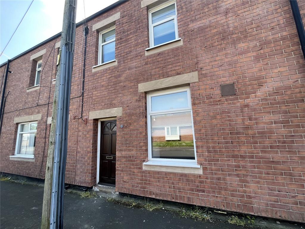 Pine Street, South Moor, Stanley, DH9 2 bed terraced house £495 pcm