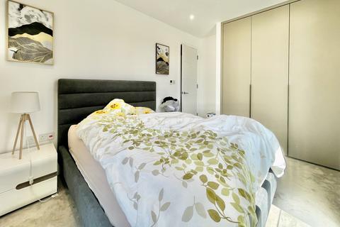 1 bedroom apartment to rent - Atelier Apartments, 53 Sinclair Road, London W14