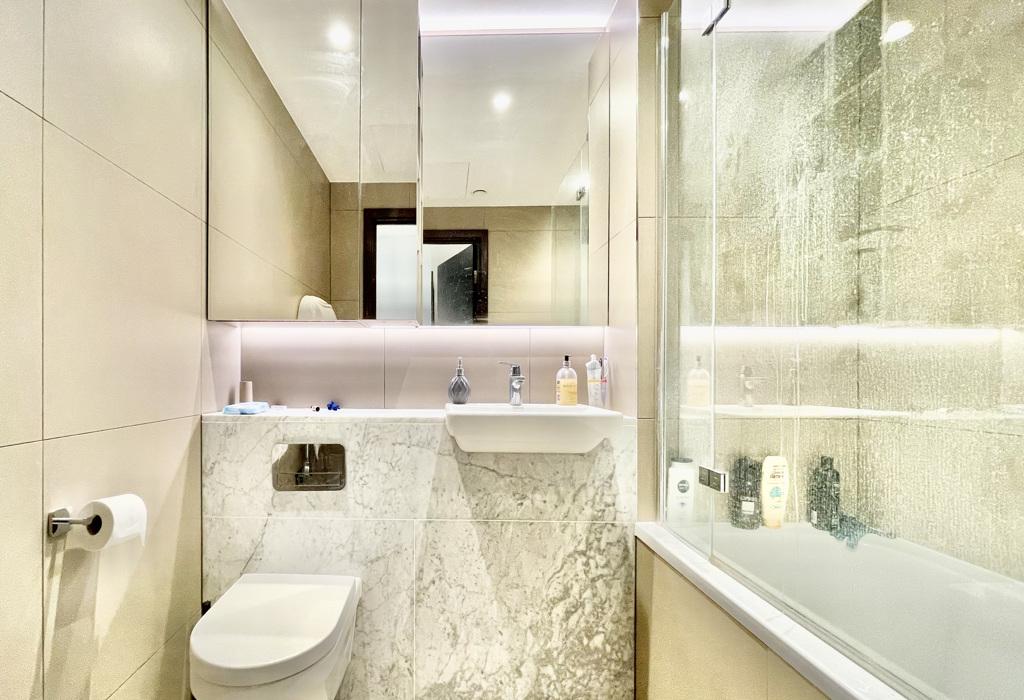 85 Royal Mint Street, London E1 1 bed apartment - £2,625 pcm (£606 pw)