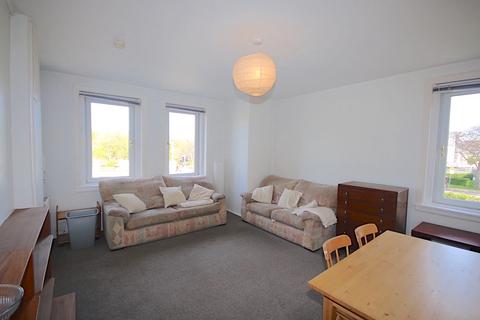 3 bedroom flat to rent, Gorgie Road, Edinburgh, EH11