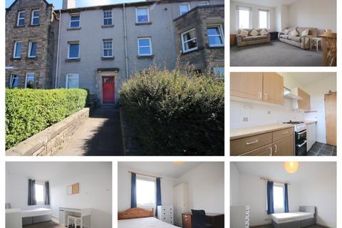 3 bedroom flat to rent, Gorgie Road, Gorgie, Edinburgh, EH11