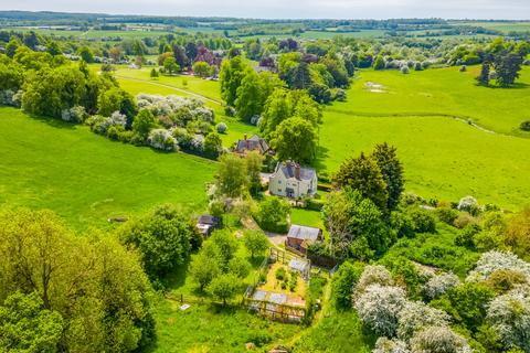 4 bedroom detached house for sale, Walkern Road, Watton At Stone, Hertford, Hertfordshire, SG14