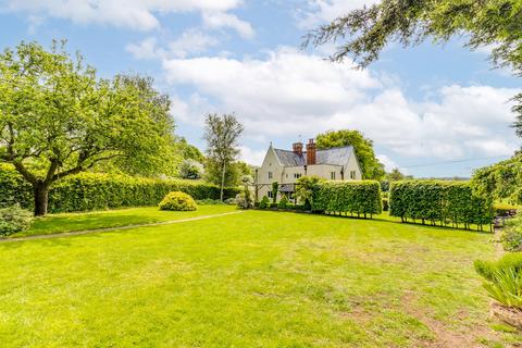 4 bedroom detached house for sale, Walkern Road, Watton At Stone, Hertford, Hertfordshire, SG14