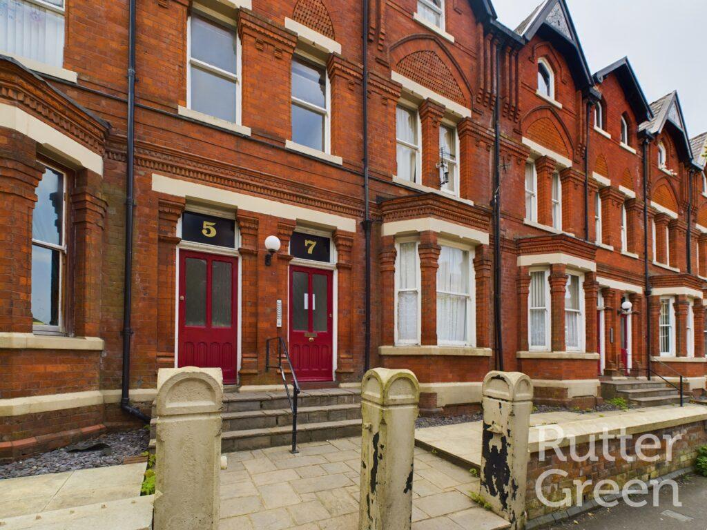 Swinley Road, Wigan,WN1 2DL 1 bed flat to rent £550 pcm (£127 pw)