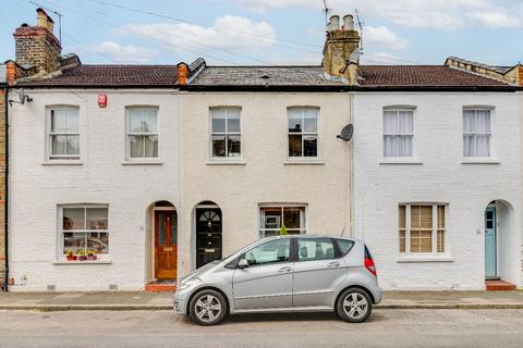 52 Warwick Road, Twickenham, TW2 6SW