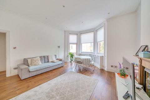 Flat 3, Antrim Mansions Antrim Road, London, NW3 4XT