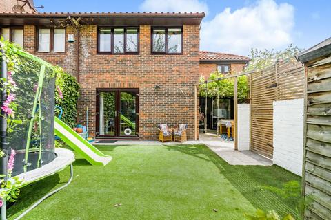 8 Reedham Street, London, SE15 4PH