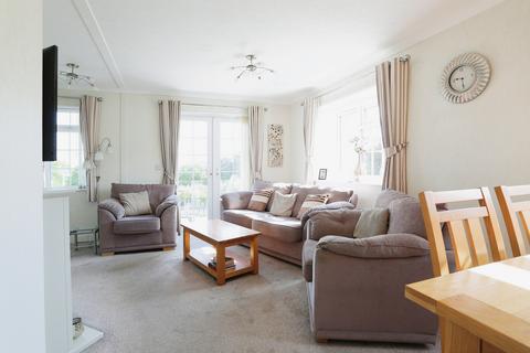 2 bedroom park home for sale - Delamere Grove, Northwich, Cheshire, CW8