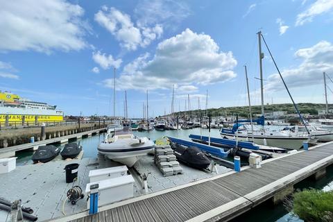 2 bedroom apartment for sale, West Quay, Newhaven BN9