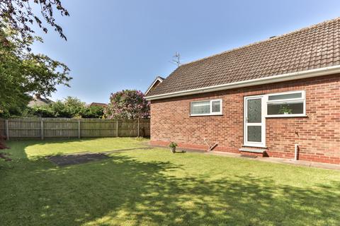 2 bedroom detached bungalow for sale, Cave Crescent, Cottingham,  HU16 5LA