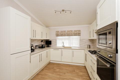 2 bedroom park home for sale, Woodland View Residential Park, Heathfield, East Sussex, TN21