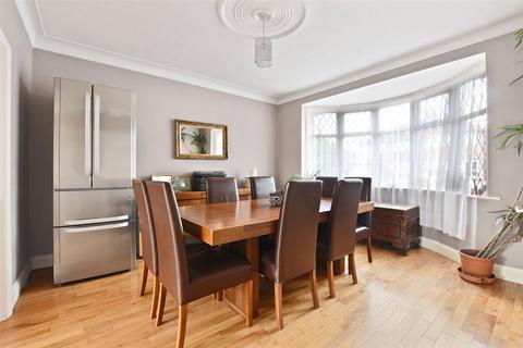 5 bedroom semi-detached house for sale, Osidge Lane, London, N14