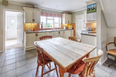 4 bedroom detached house for sale - Coggeshall Road, Earls Colne, Colchester, Essex, CO6