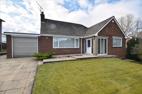 3 bedroom bungalow to rent, Hampton Close, Chorley