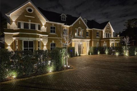 2 bedroom apartment for sale, Heathcote House, Camlet Way, Hadley Wood, Hertfordshire, EN4