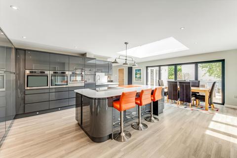 5 bedroom detached house for sale - Dolphins, Maidstone Road, Matfield, Tonbridge, Kent, TN12