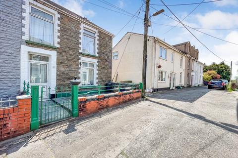17 Bryn Road, Pontarddulais, Swansea, SA4 8TQ