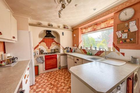17 Bryn Road, Pontarddulais, Swansea, SA4 8TQ