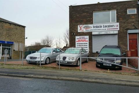 Office to rent, Staincliffe Rd, Dewsbury