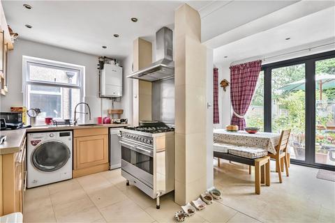 152 Wills Crescent, Whitton, Hounslow, TW3 2JD