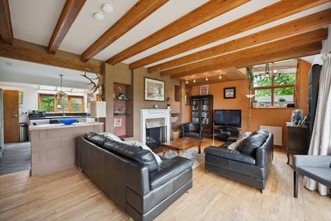 Hill House Beech Hill Road, Coupar Angus, Blairgowrie, PH13 9AZ