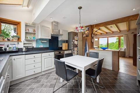 Hill House Beech Hill Road, Coupar Angus, Blairgowrie, PH13 9AZ