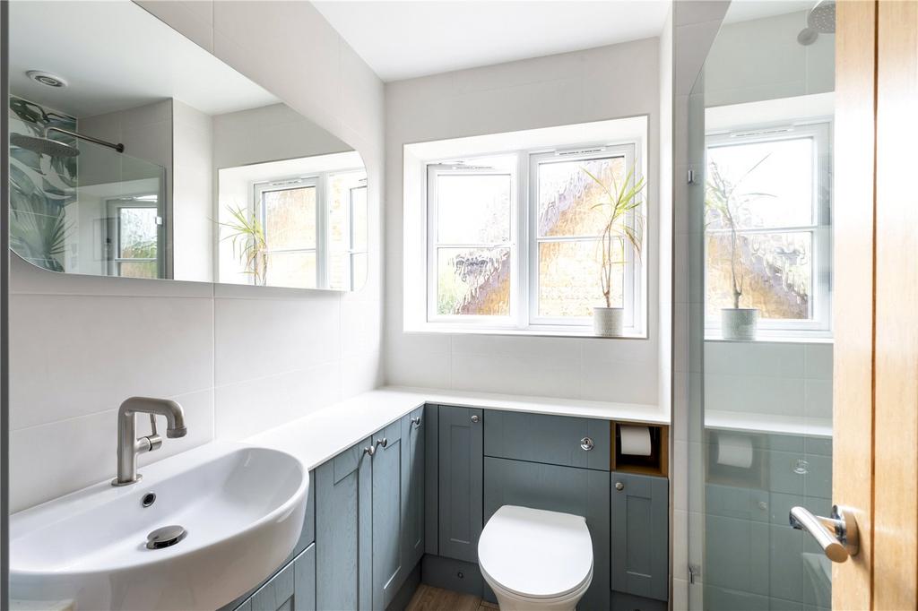 En Suite Shower Room