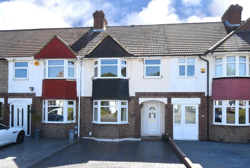 Brookmead Way Orpington BR5 3 bed terraced house for sale £475,000