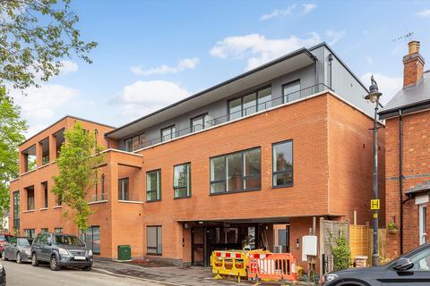 2 bedroom apartment for sale - Cheltenham, Gloucestershire, GL53 7NB