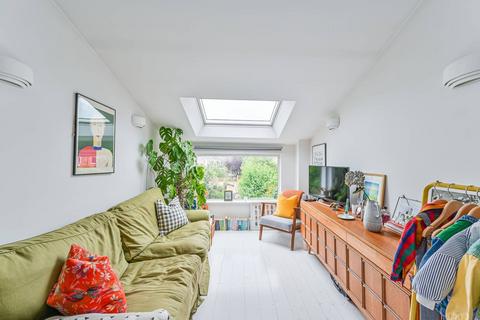 Flat 20a Whateley Road, London, SE22 9DB