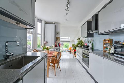 Flat 20a Whateley Road, London, SE22 9DB