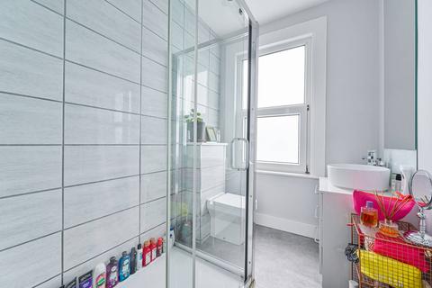 Flat 20a Whateley Road, London, SE22 9DB