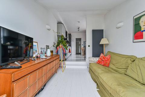 Flat 20a Whateley Road, London, SE22 9DB