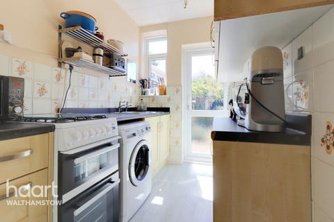 73 Billet Road, London, E17 5DP