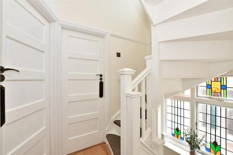 66 Leadale Avenue, London, E4 8AY
