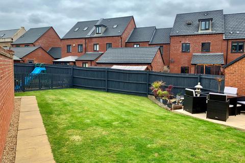 11 Bronte Close, Northampton, NN5 4WG