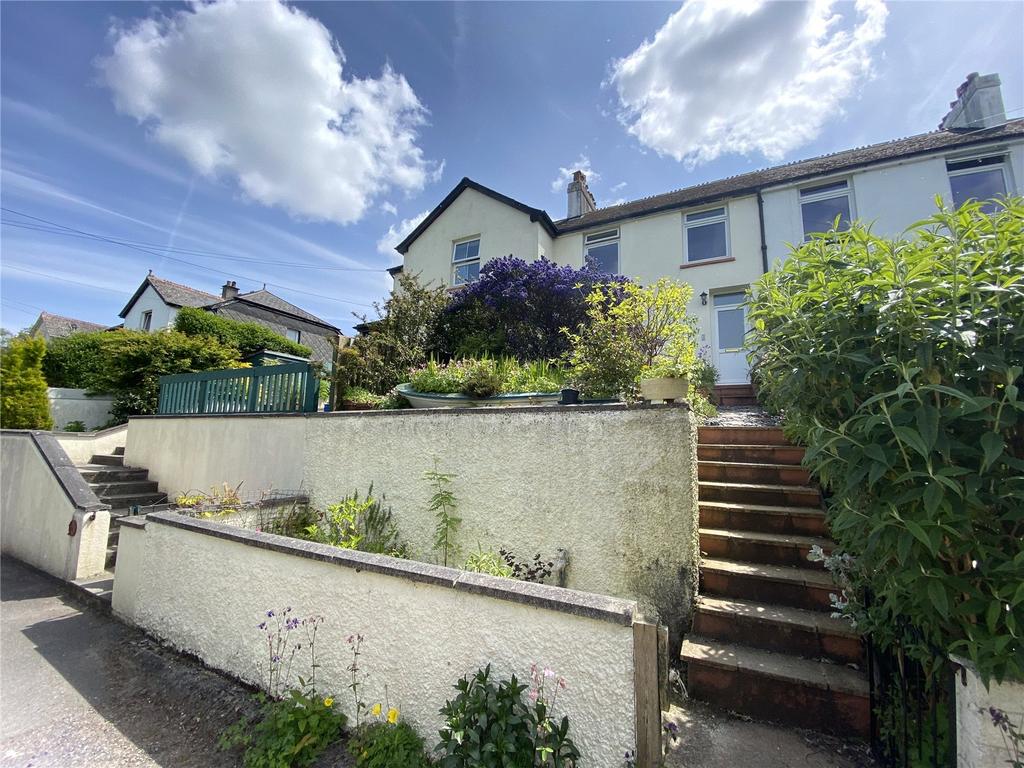Station Road, Okehampton 3 bed terraced house £295,000