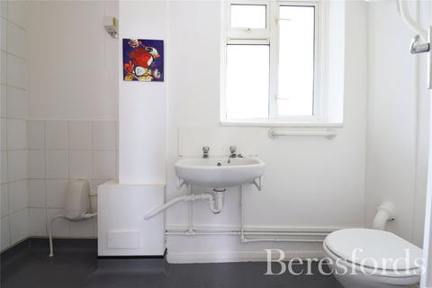 1 bedroom apartment for sale - Petersfield Avenue, Romford, RM3